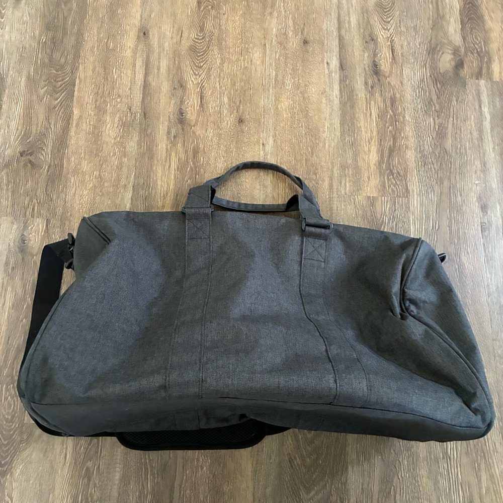 Herschel Supply Company Charcoal Duffel Bag - Picture 6 of 11